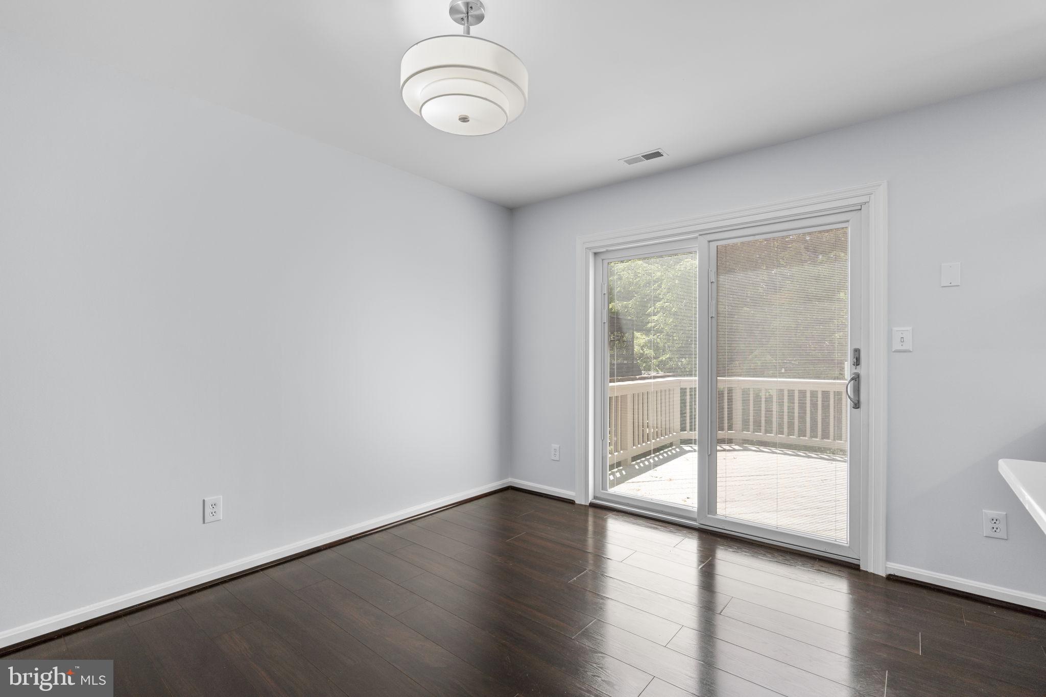 PINE VALLEY - Residential