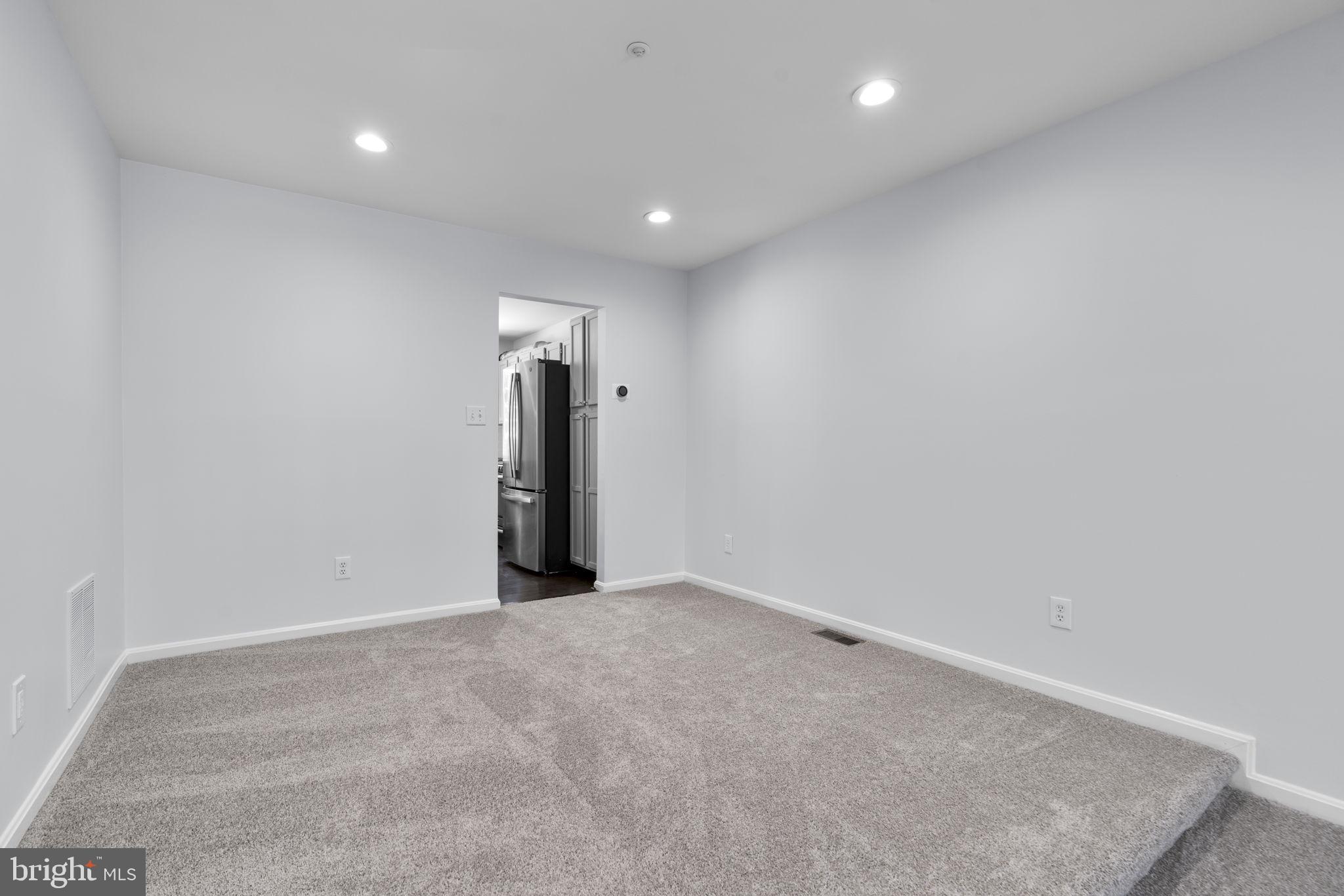 PINE VALLEY - Residential