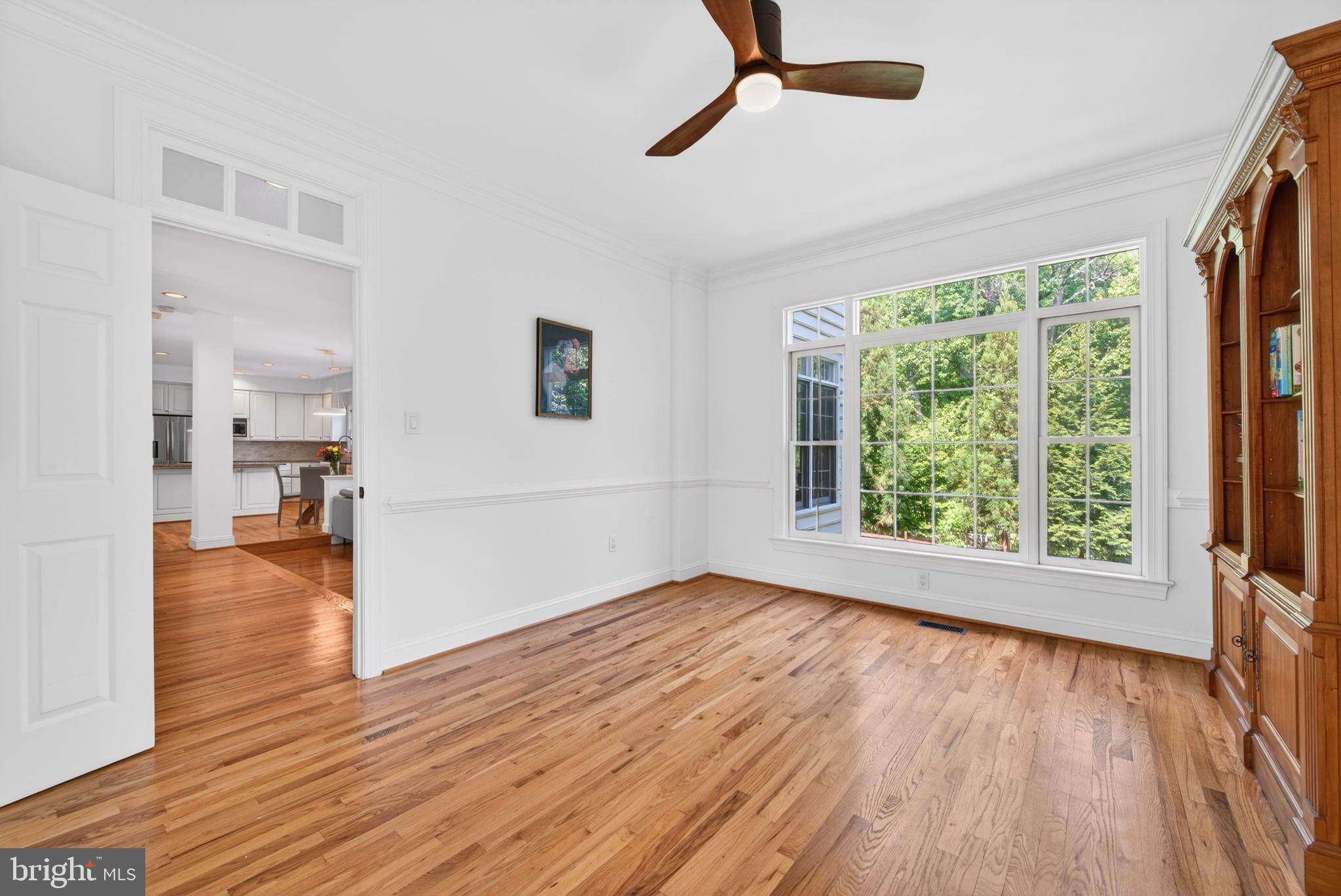 INGLESIDE - Residential