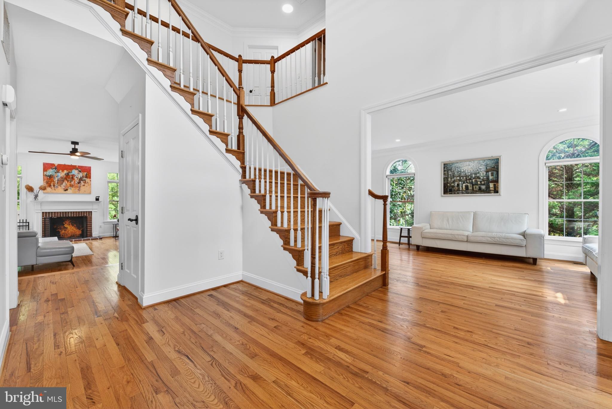 INGLESIDE - Residential