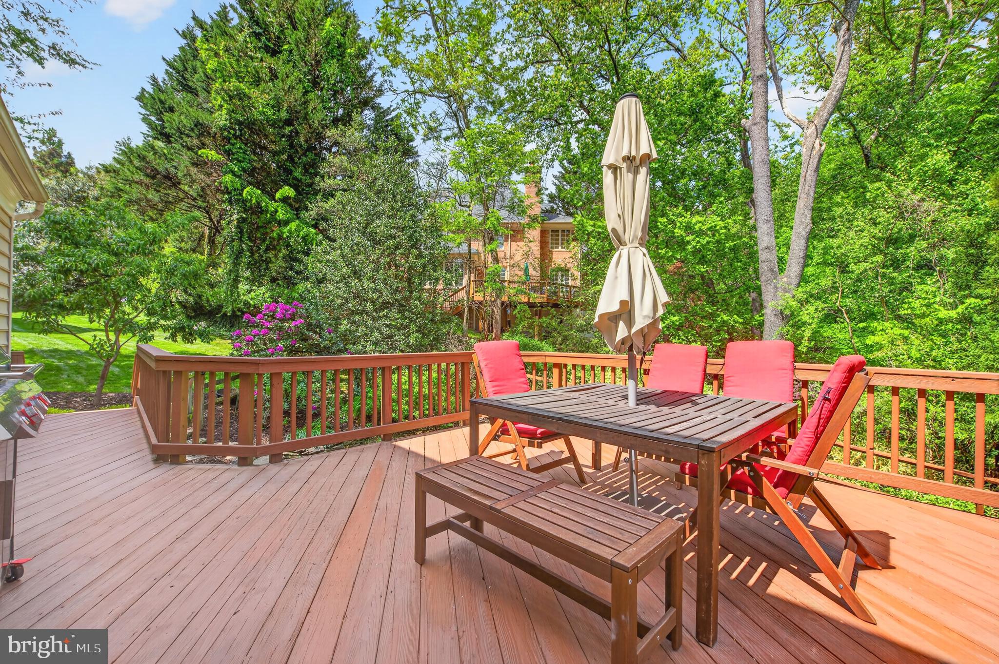 INGLESIDE - Residential