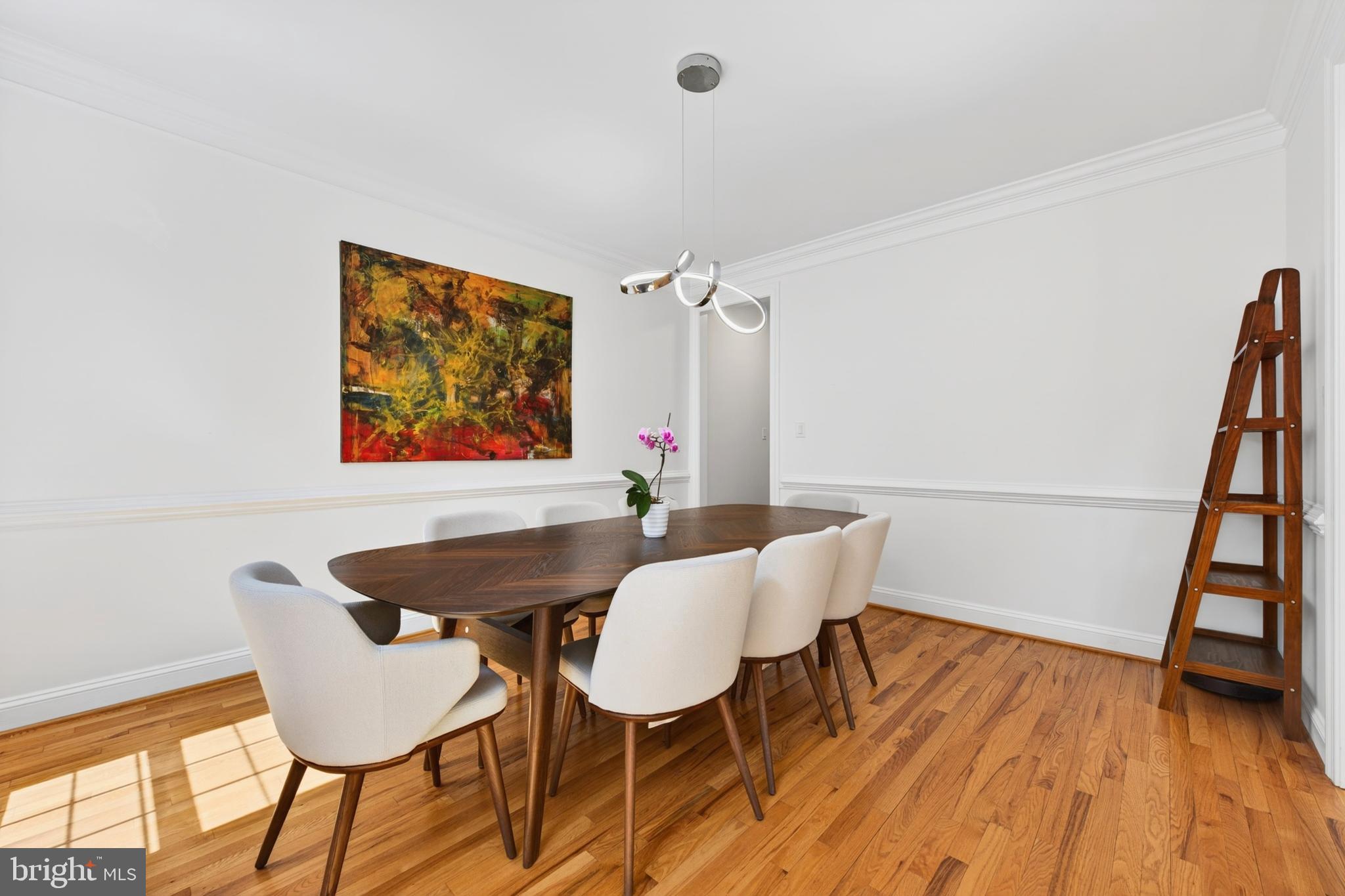 INGLESIDE - Residential