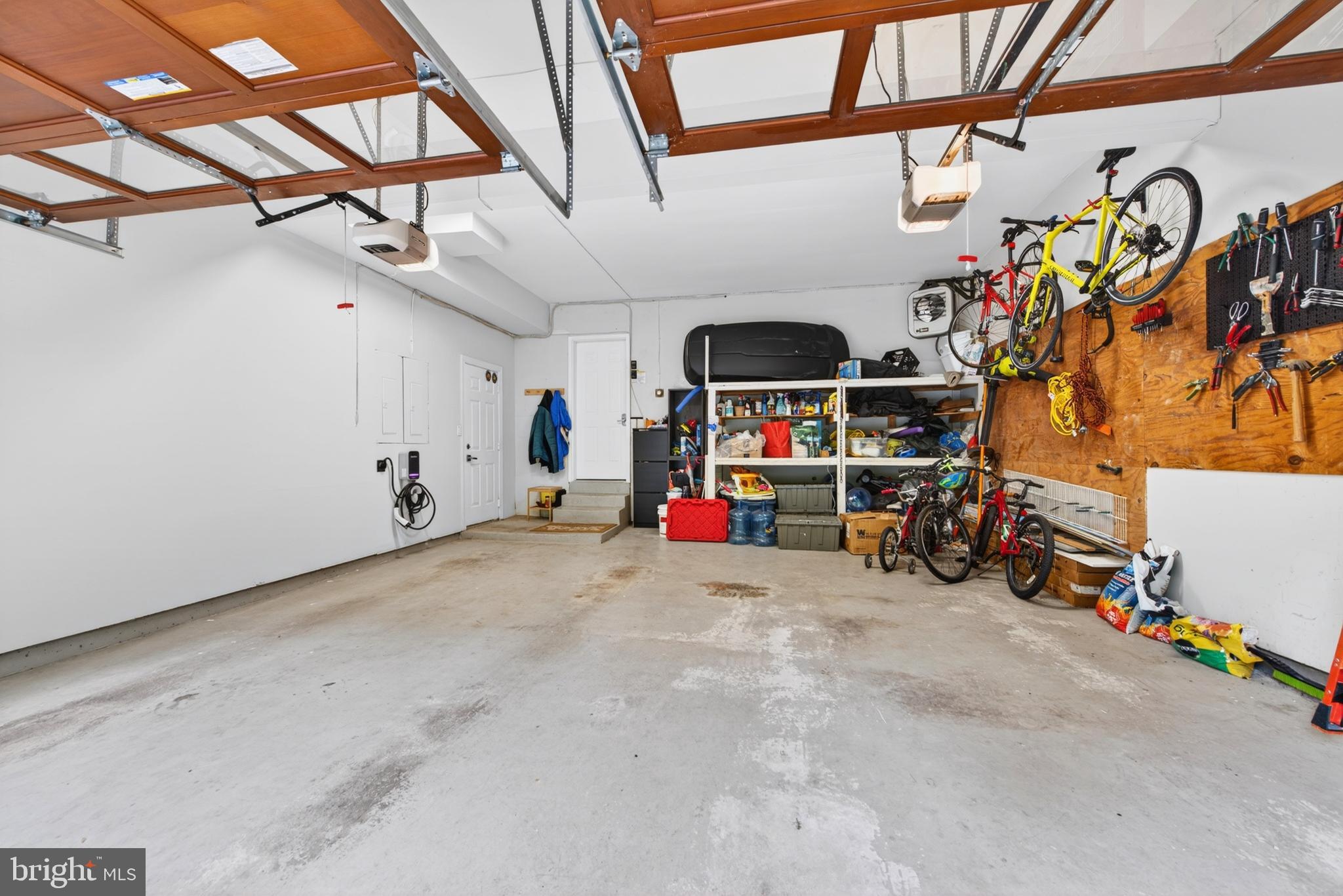 INGLESIDE - Residential