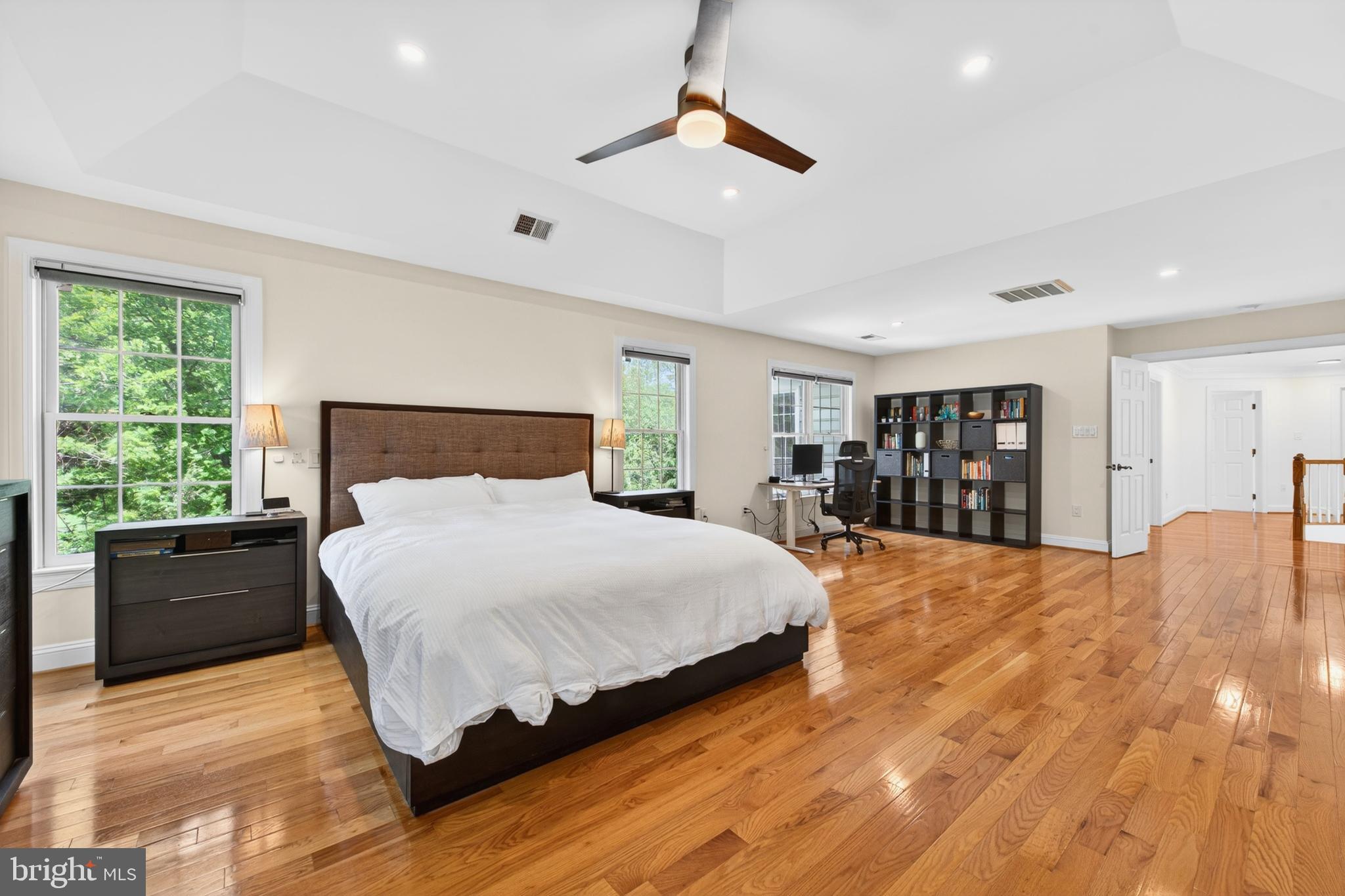 INGLESIDE - Residential