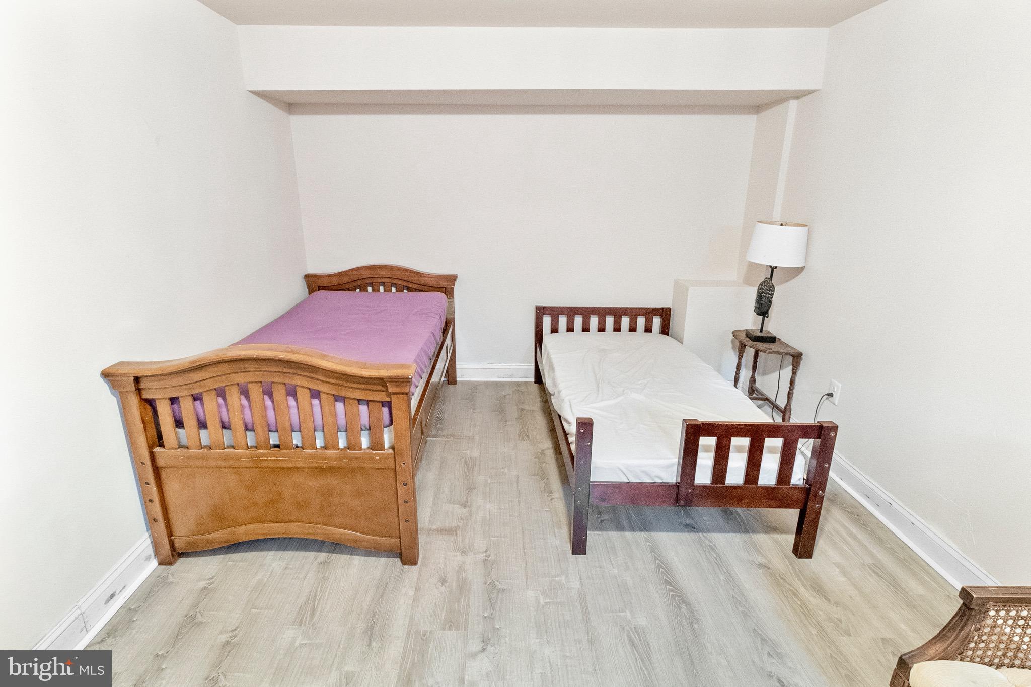 HAMMONDS MILL - Residential