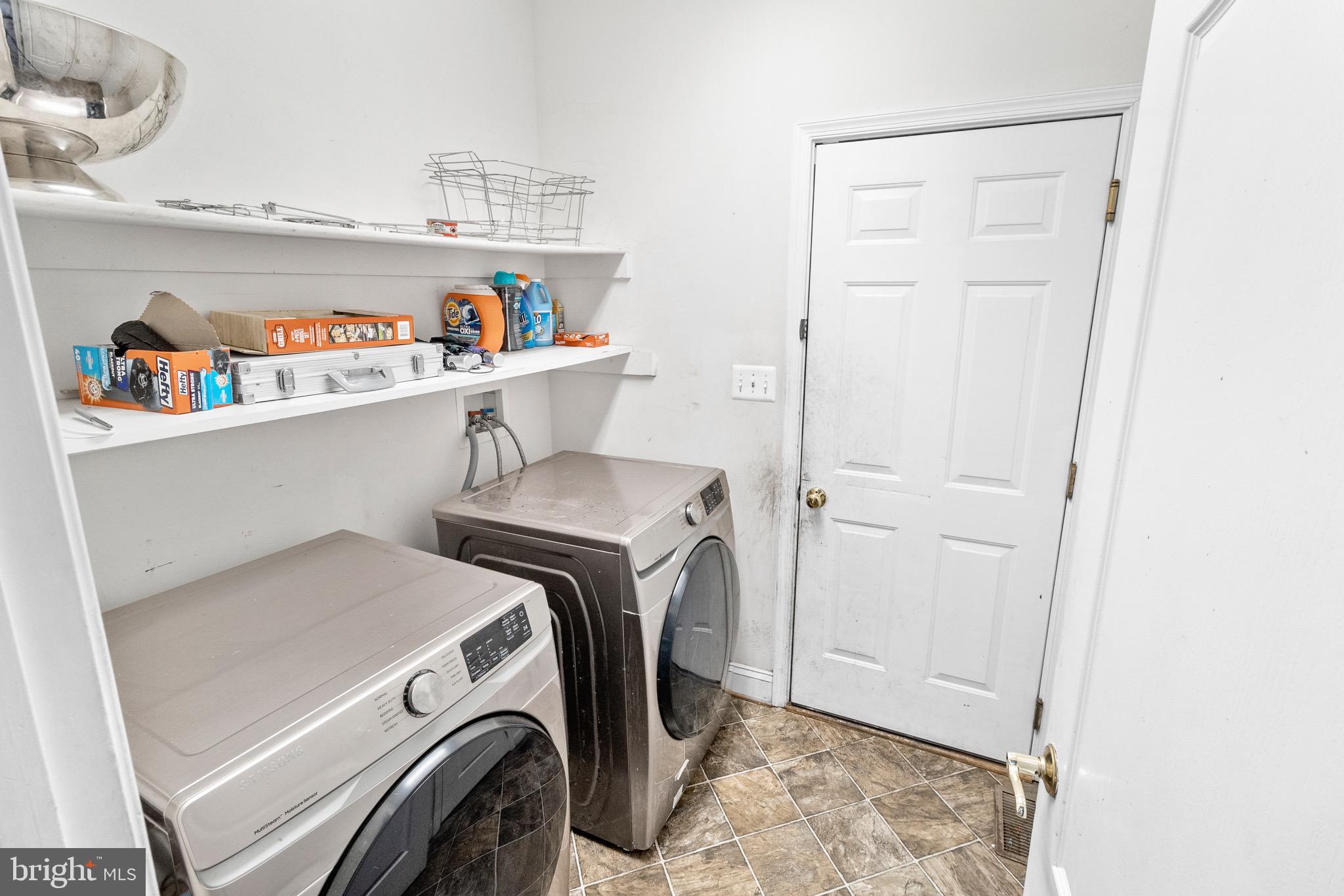 HAMMONDS MILL - Residential