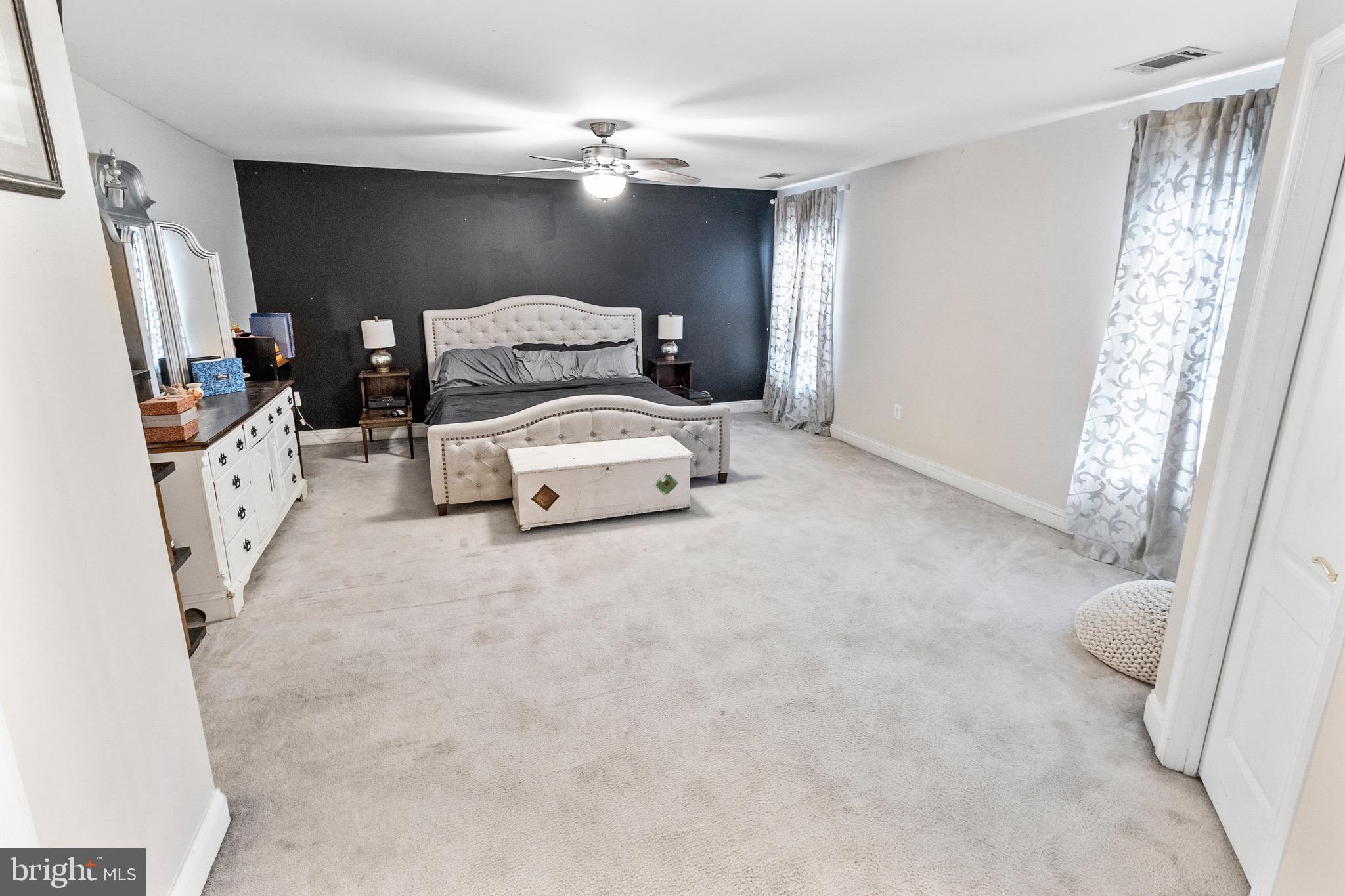 HAMMONDS MILL - Residential