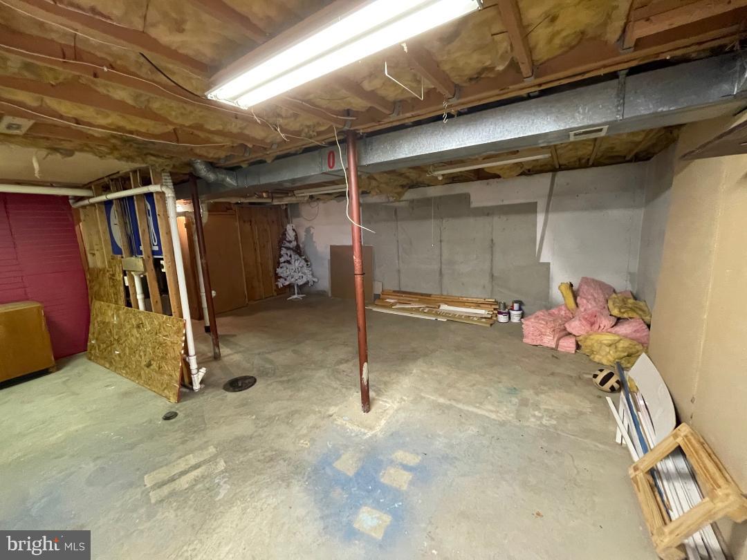 SIGNAL HILL - Residential