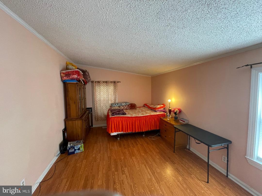 SIGNAL HILL - Residential