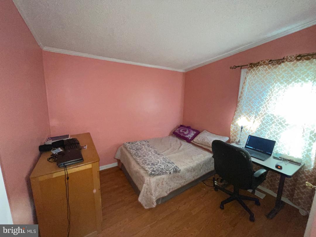 SIGNAL HILL - Residential