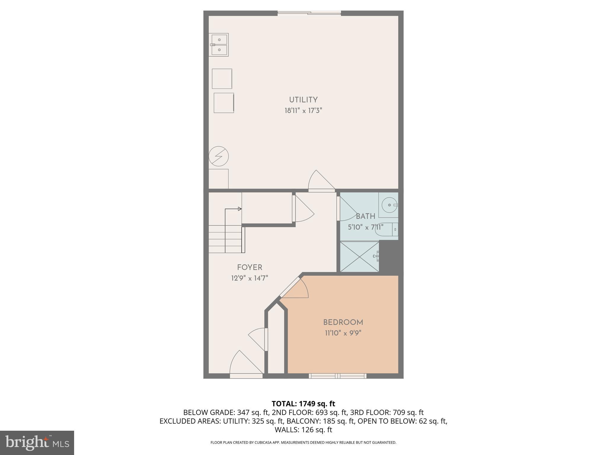 CARROLLWOOD MANOR - Residential