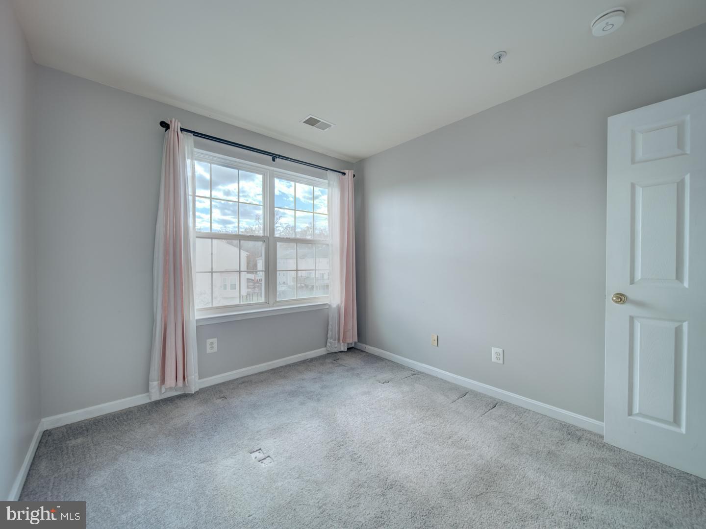 CARROLLWOOD MANOR - Residential