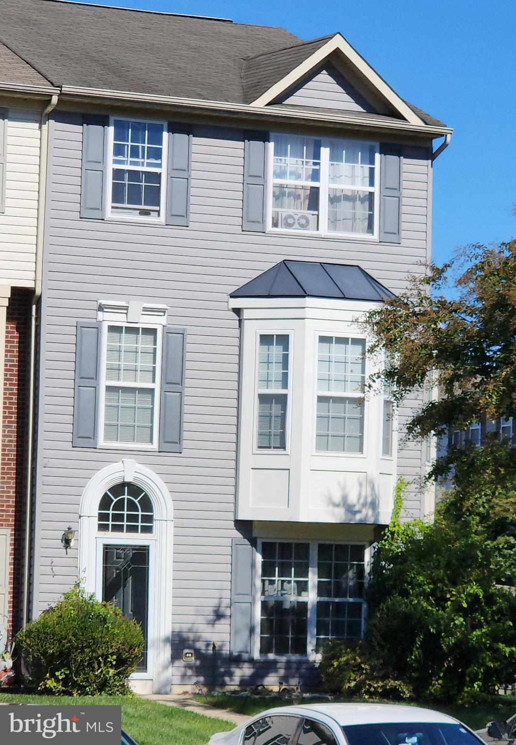 CARROLLWOOD MANOR - Residential