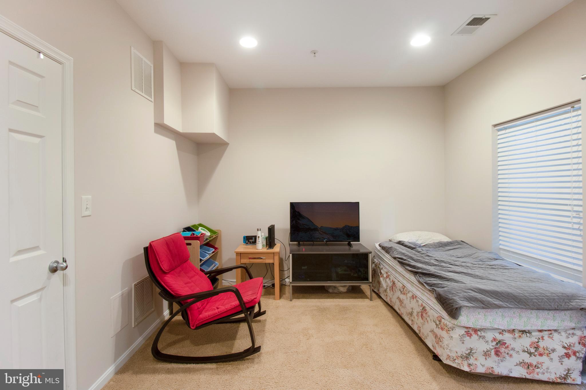 WHETSTONE RUN - Residential