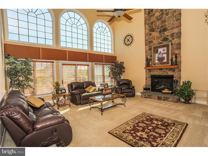 PROVIDENCE CHASE - Residential