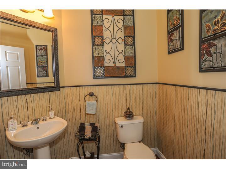PROVIDENCE CHASE - Residential