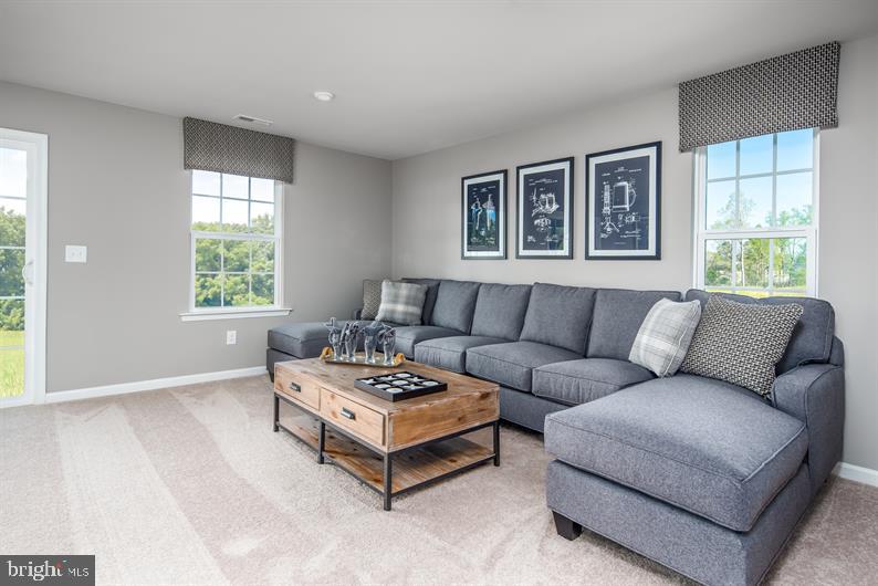 WELLINGTON FARMS - Residential