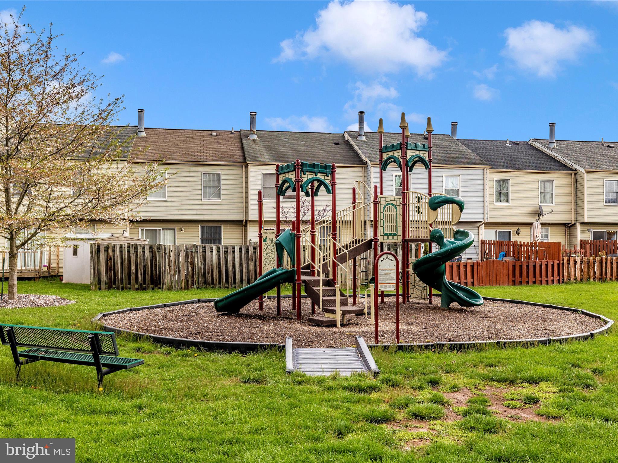 BALLENGER CREEK MEADOWS - Residential