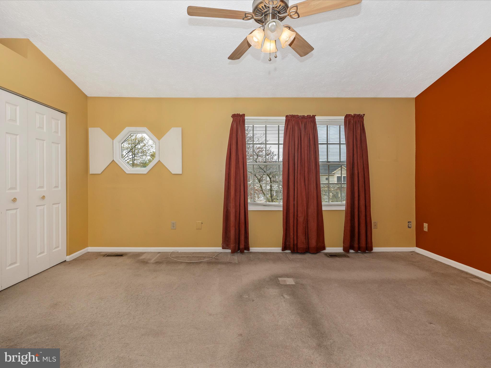 BALLENGER CREEK MEADOWS - Residential