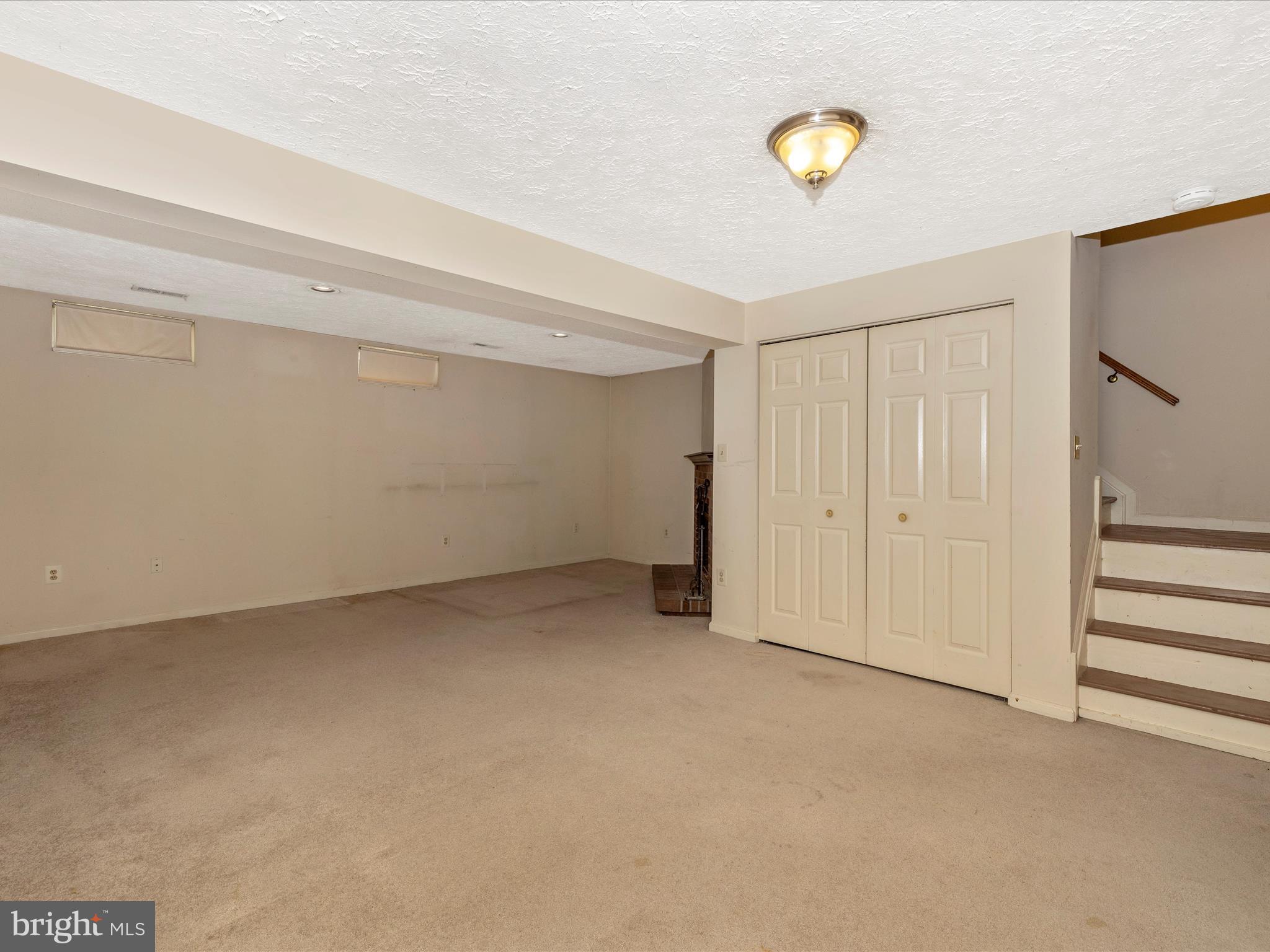 BALLENGER CREEK MEADOWS - Residential