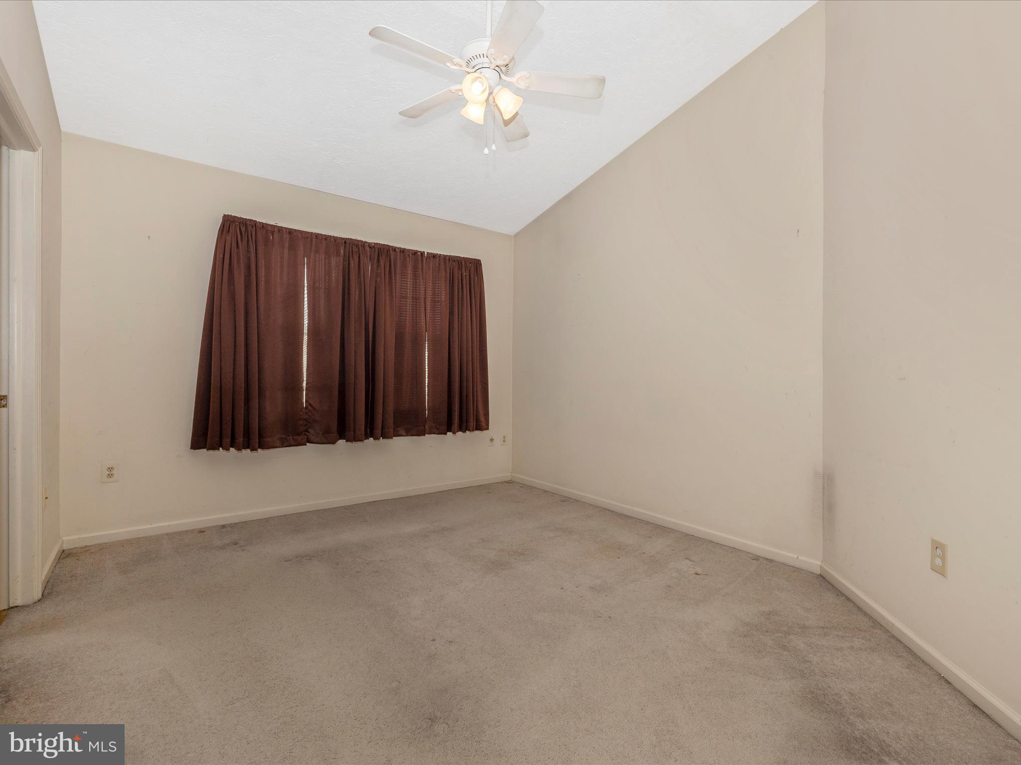 BALLENGER CREEK MEADOWS - Residential