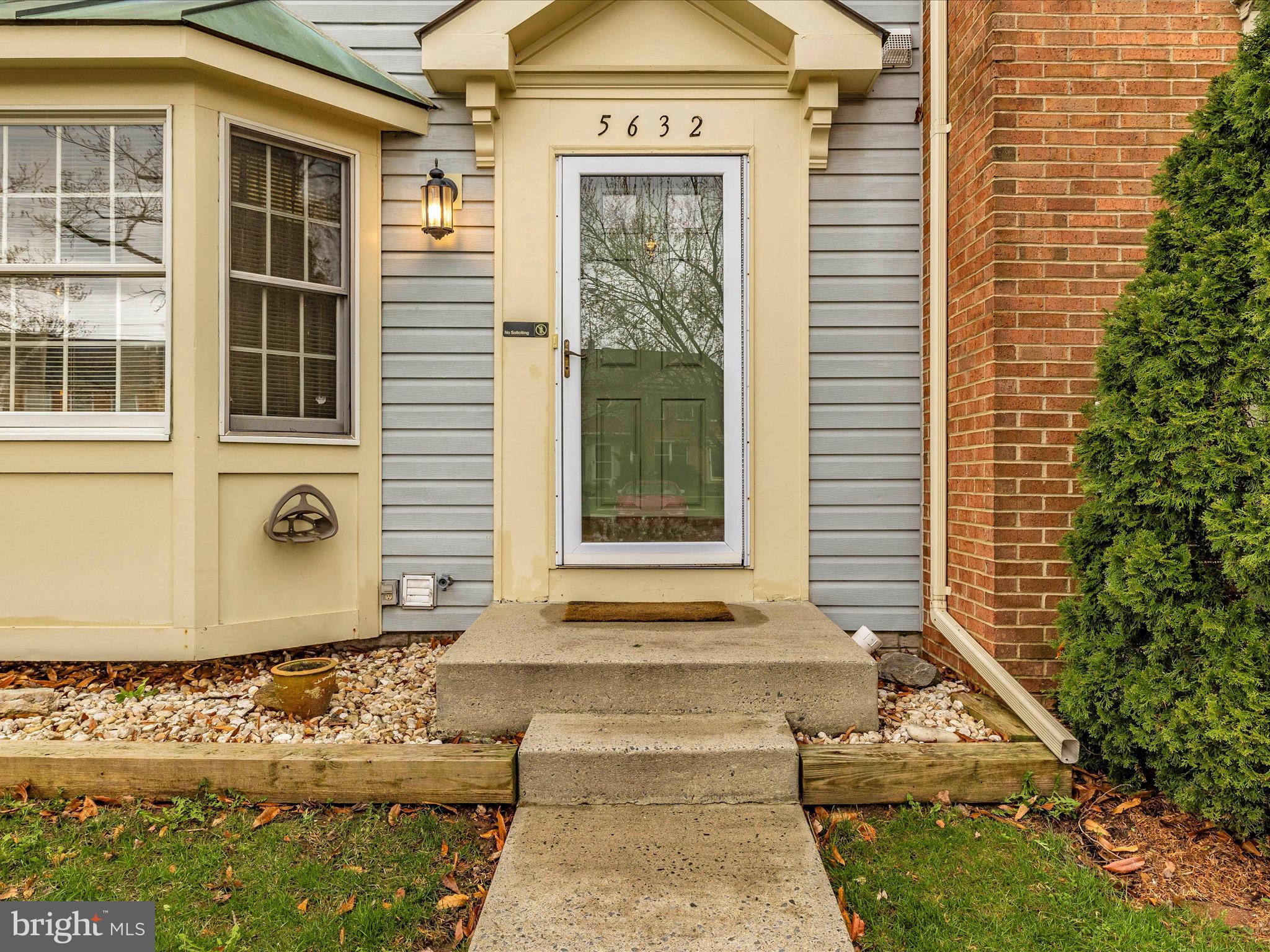 BALLENGER CREEK MEADOWS - Residential