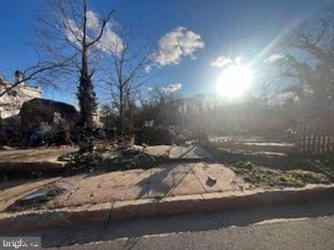 Vacant Land For Sale - 332 Tyrone Street<br/> BALTIMORE, MD 21223