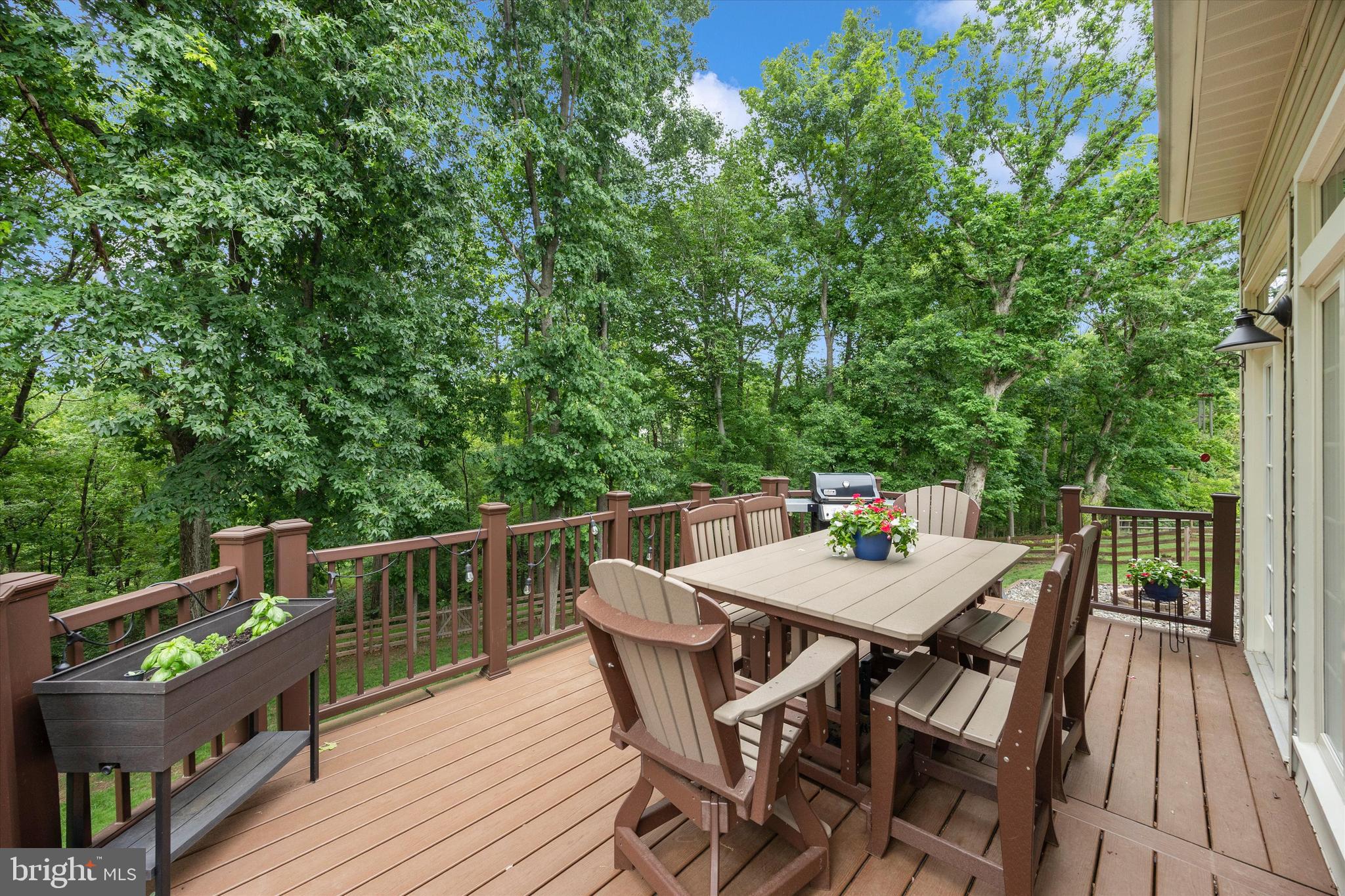 SPRING RIDGE - Residential