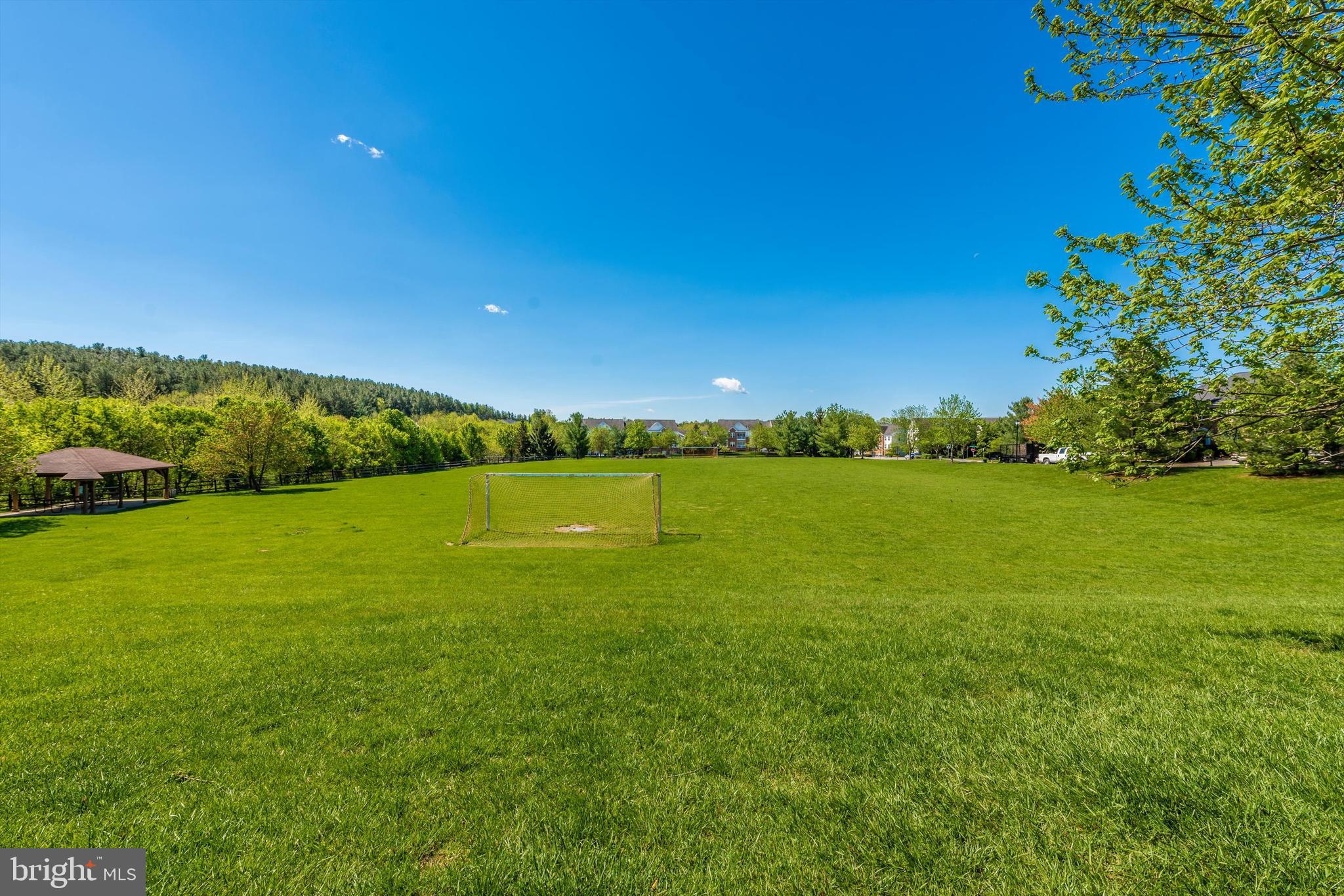 SPRING RIDGE - Residential