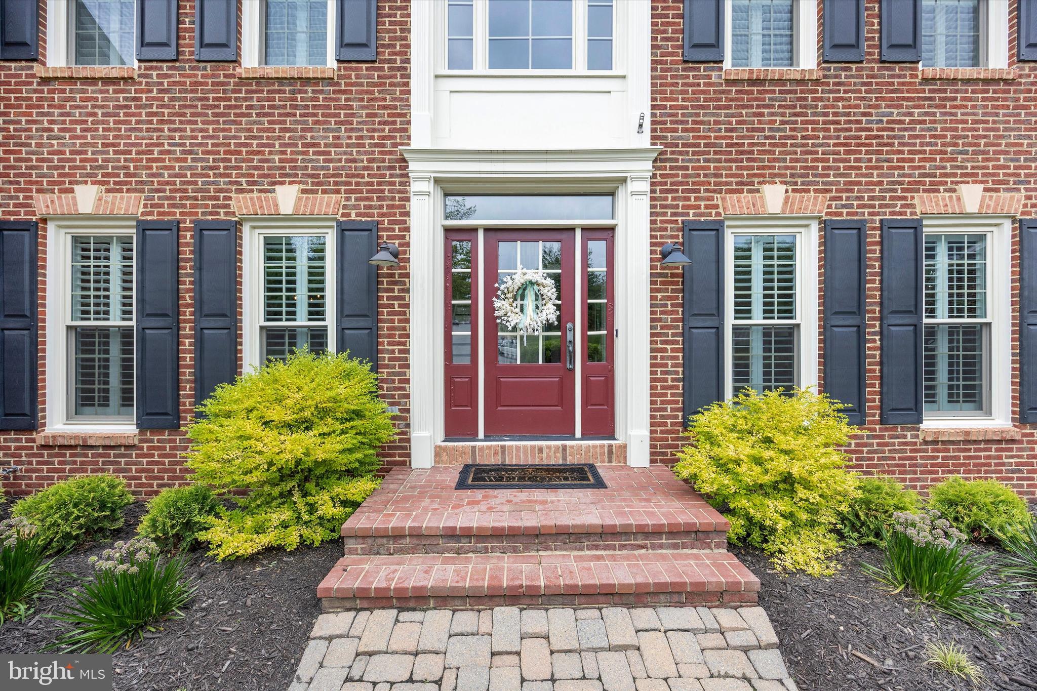 SPRING RIDGE - Residential