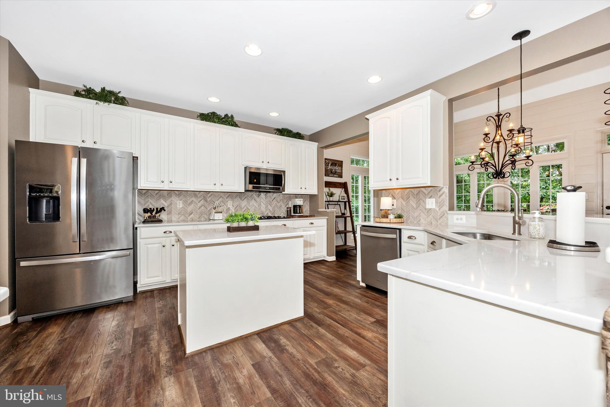 SPRING RIDGE - Residential