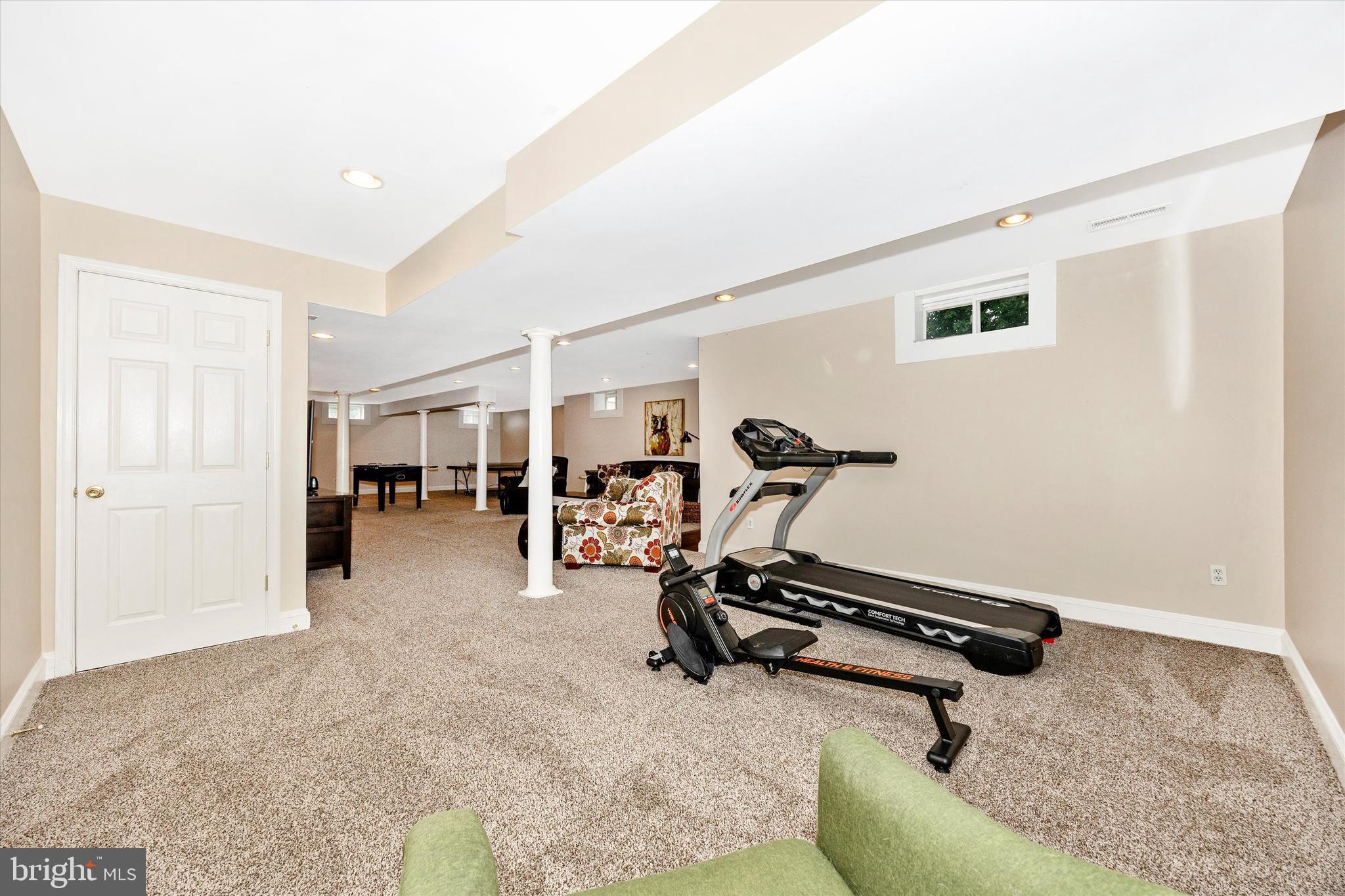 SPRING RIDGE - Residential