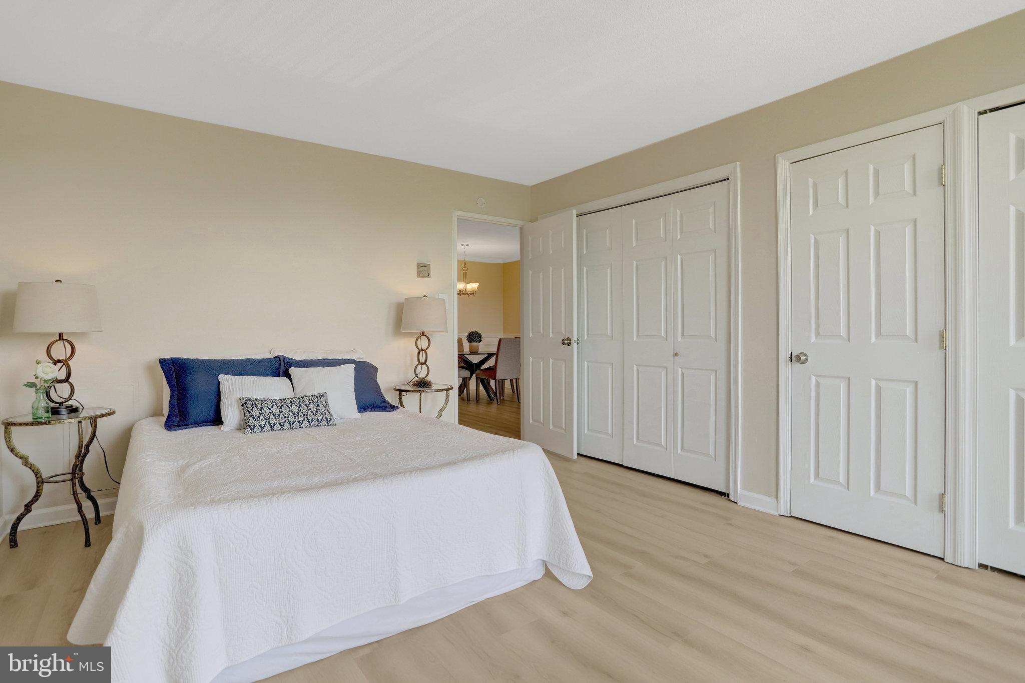 THE CARLTON - Residential