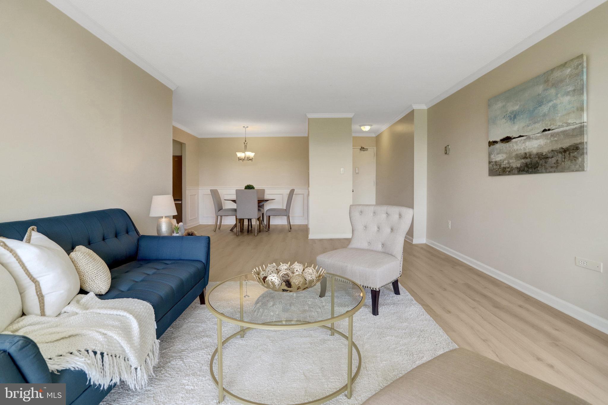 THE CARLTON - Residential