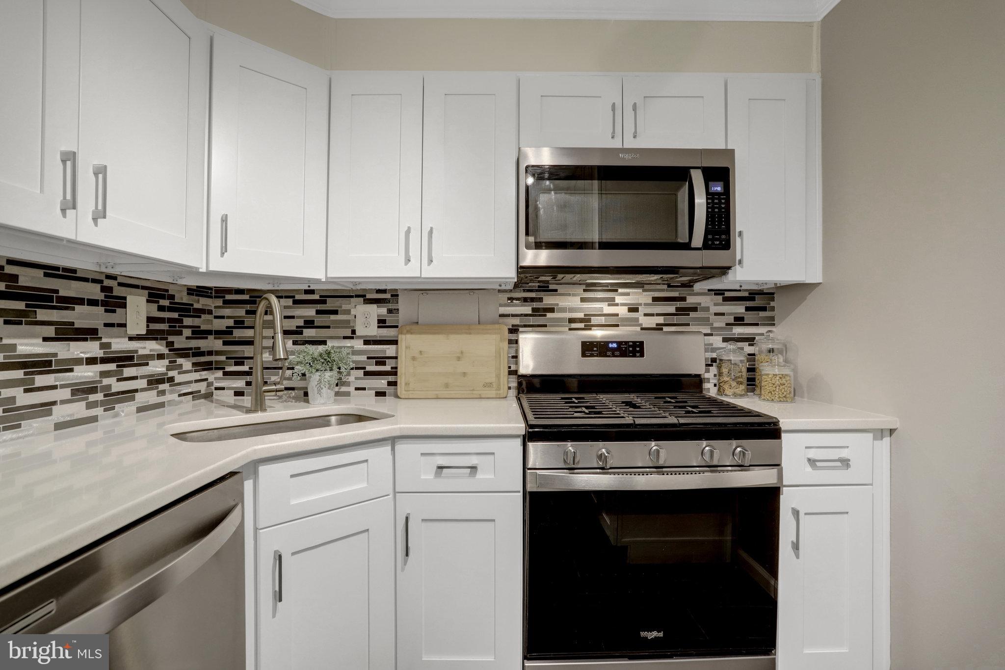 THE CARLTON - Residential