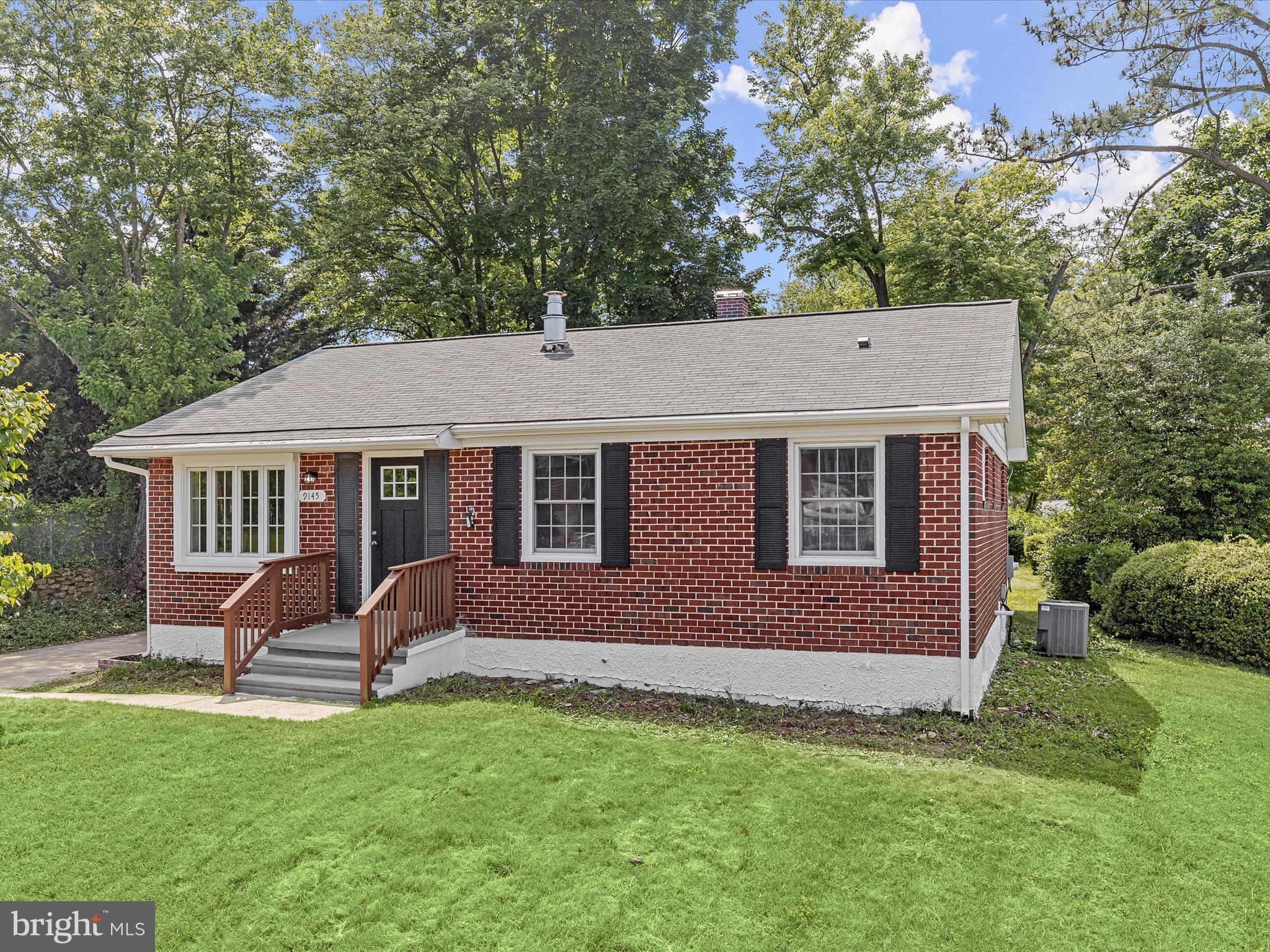 PERRING PARK - Residential