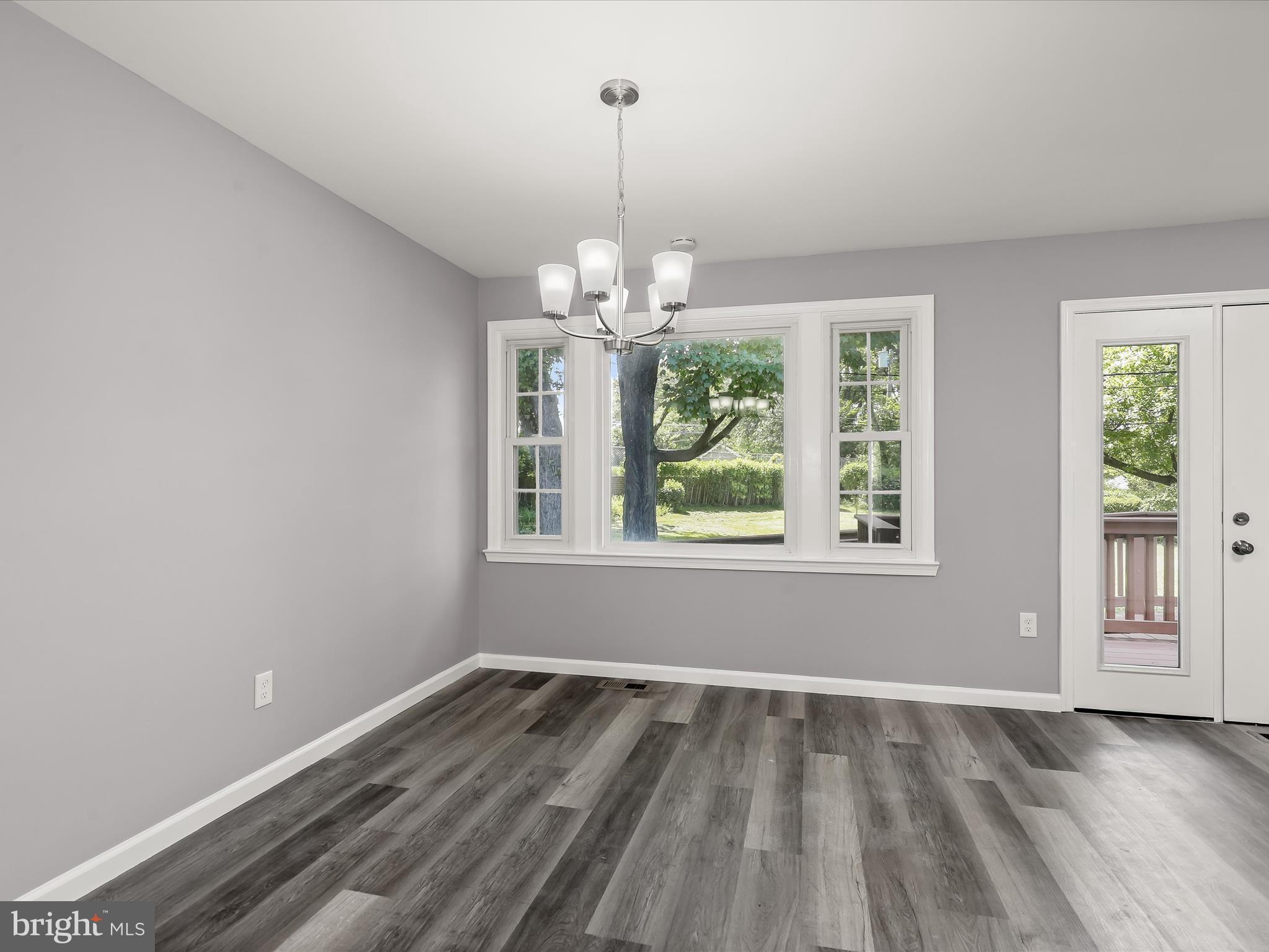 PERRING PARK - Residential