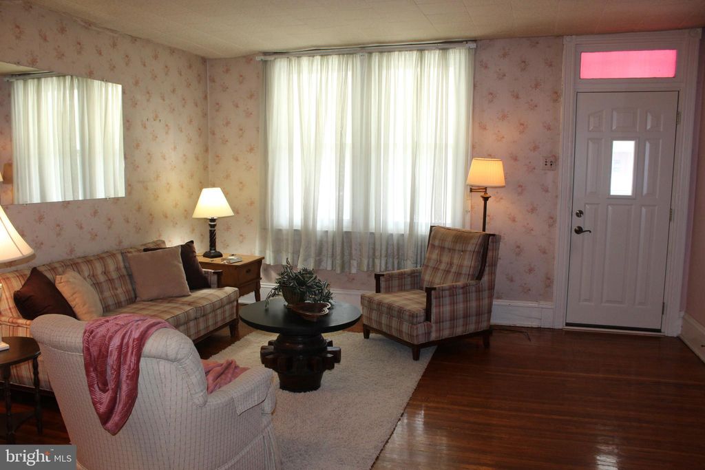 Photo of 1034 MARSHALL AVE, LANCASTER, PA 17601 (MLS # PALA2035058)