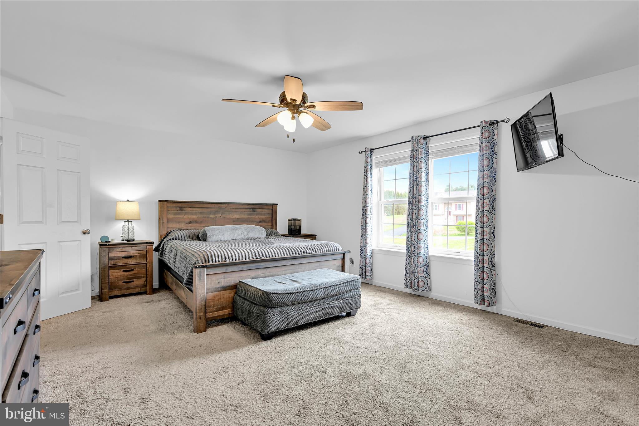 LAKE WYNONAH - Residential