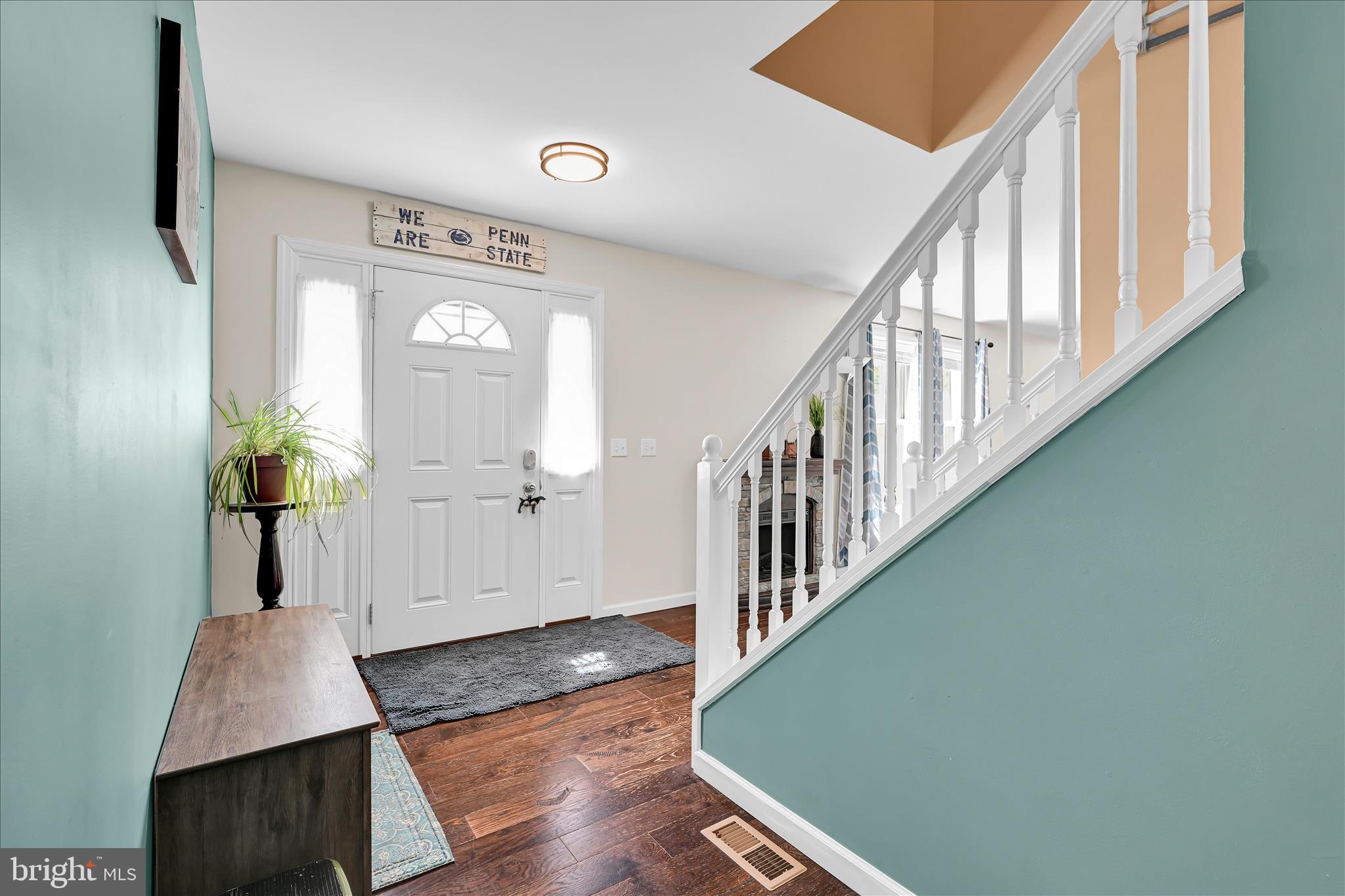 LAKE WYNONAH - Residential