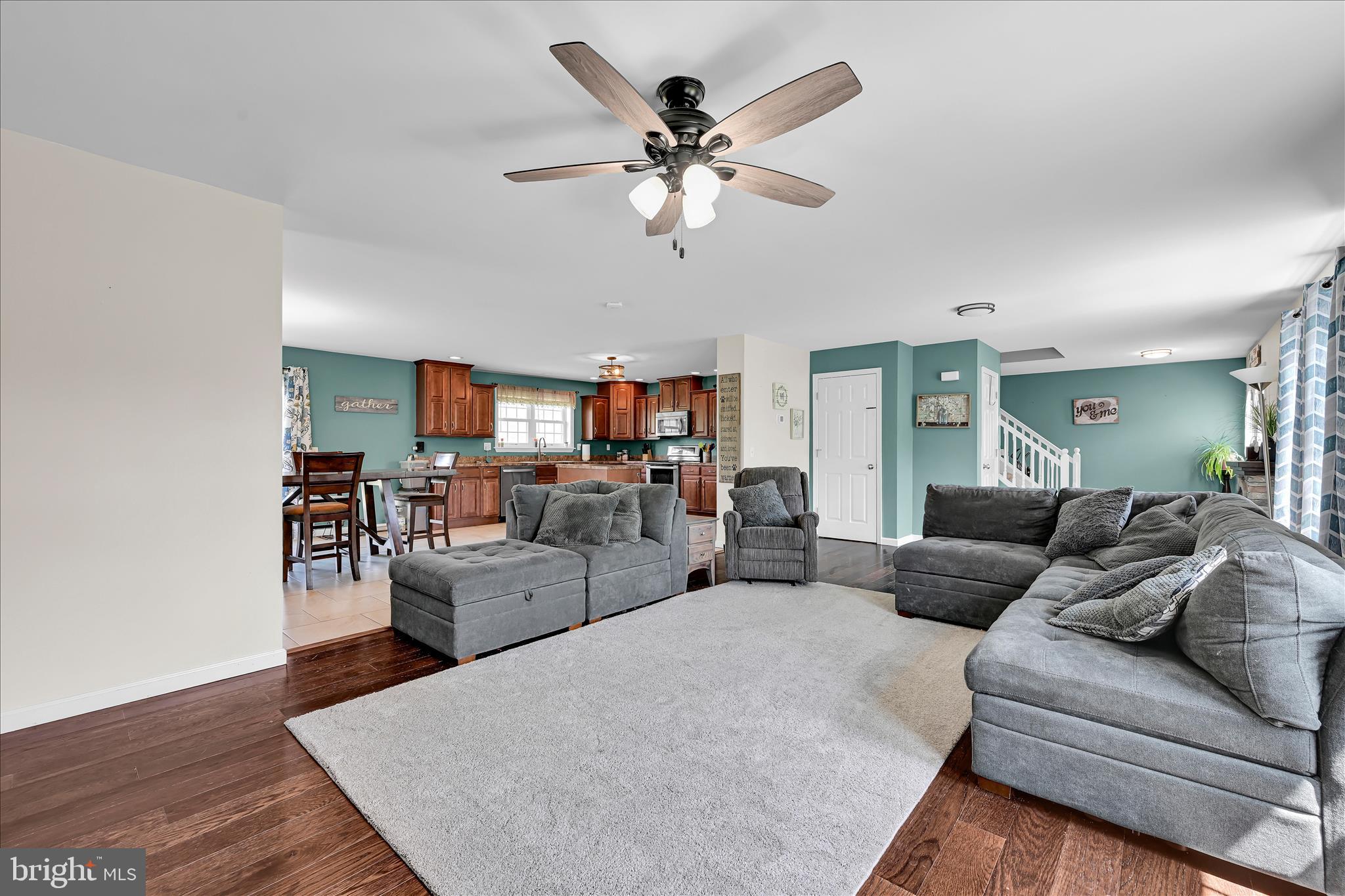 LAKE WYNONAH - Residential