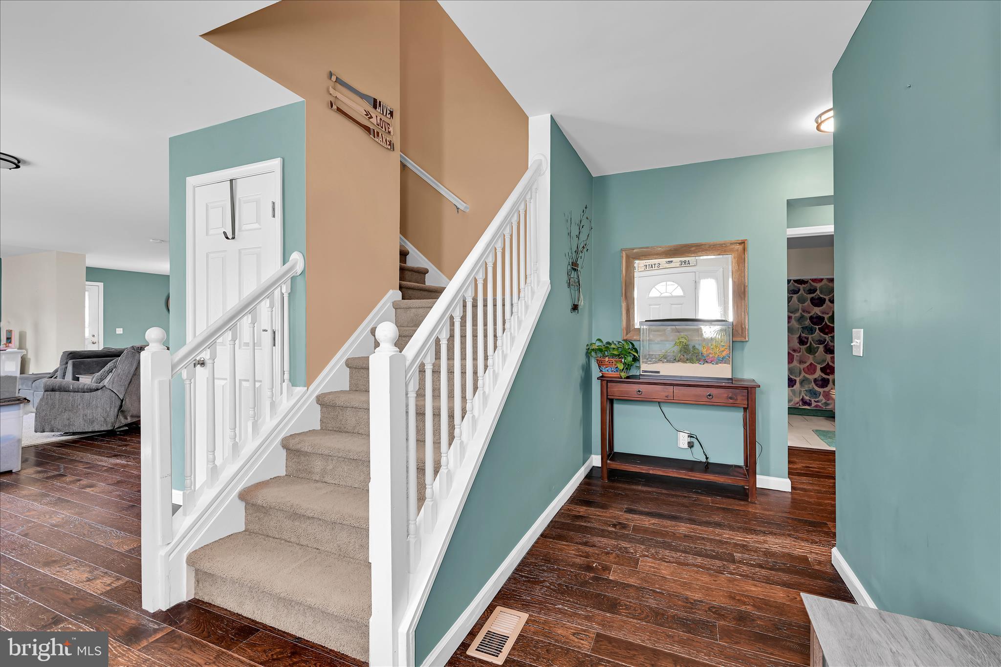 LAKE WYNONAH - Residential