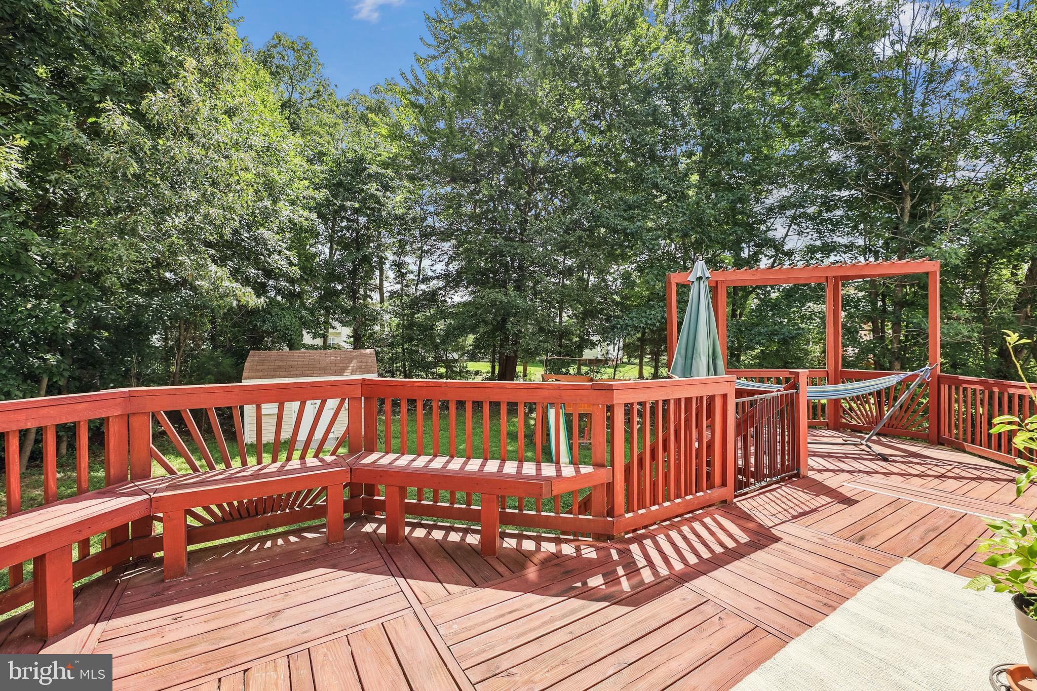 2404 BERRY THICKET COURT