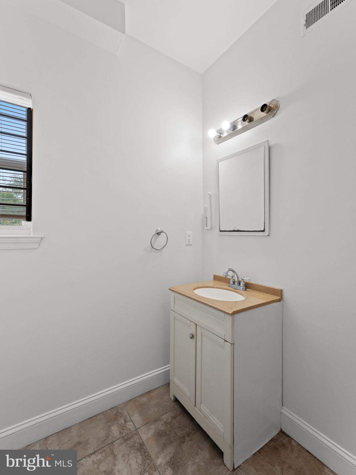 TEMPLE UNIVERSITY - Residential Income