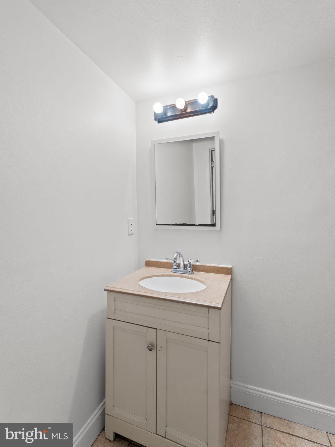 TEMPLE UNIVERSITY - Residential Income