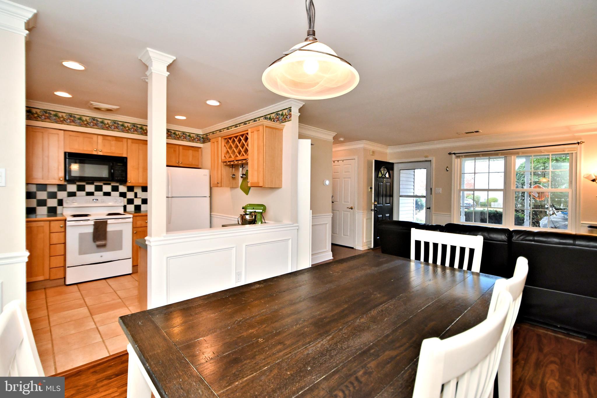 COUNTRY BEND - Residential