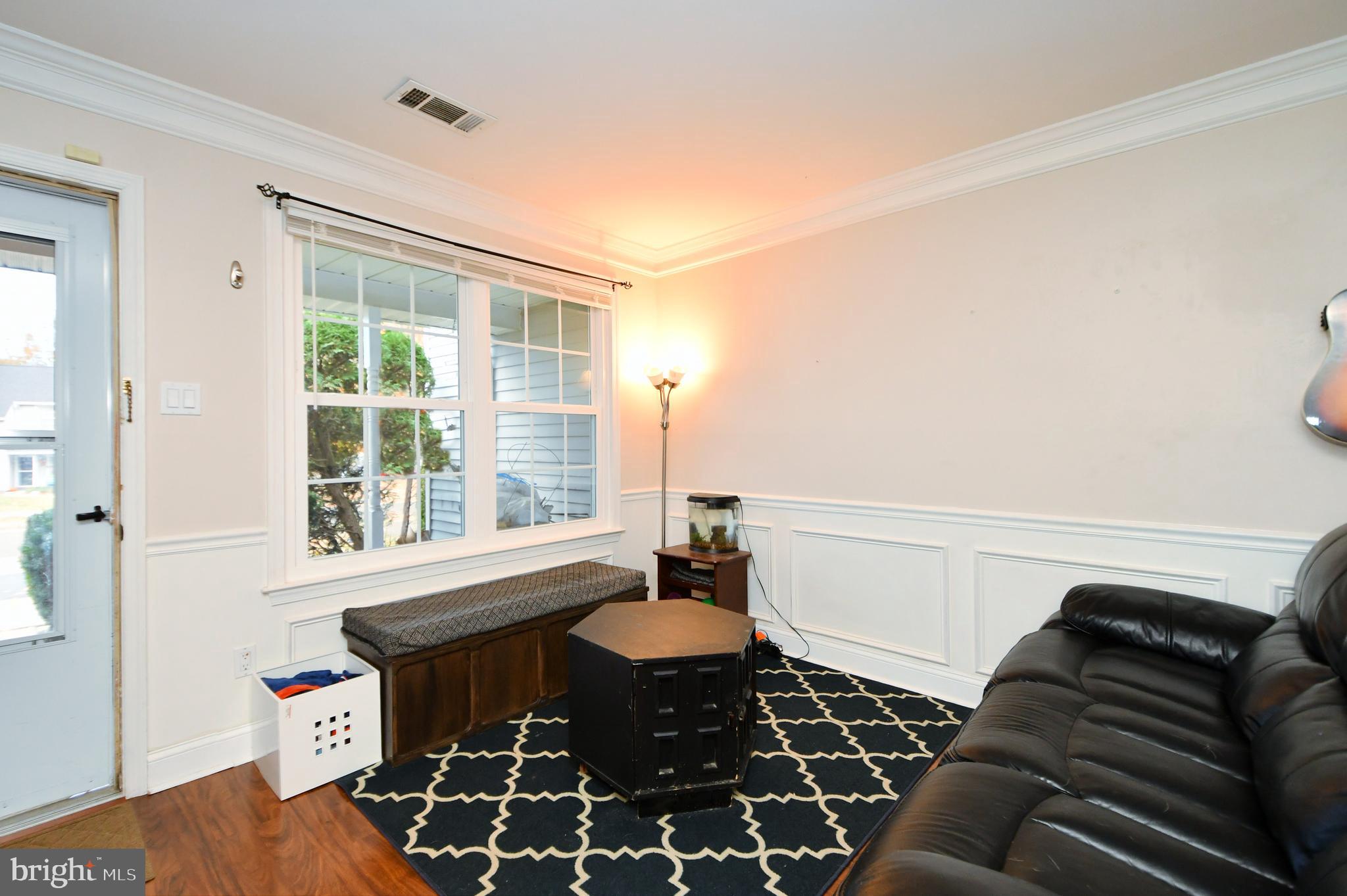 COUNTRY BEND - Residential