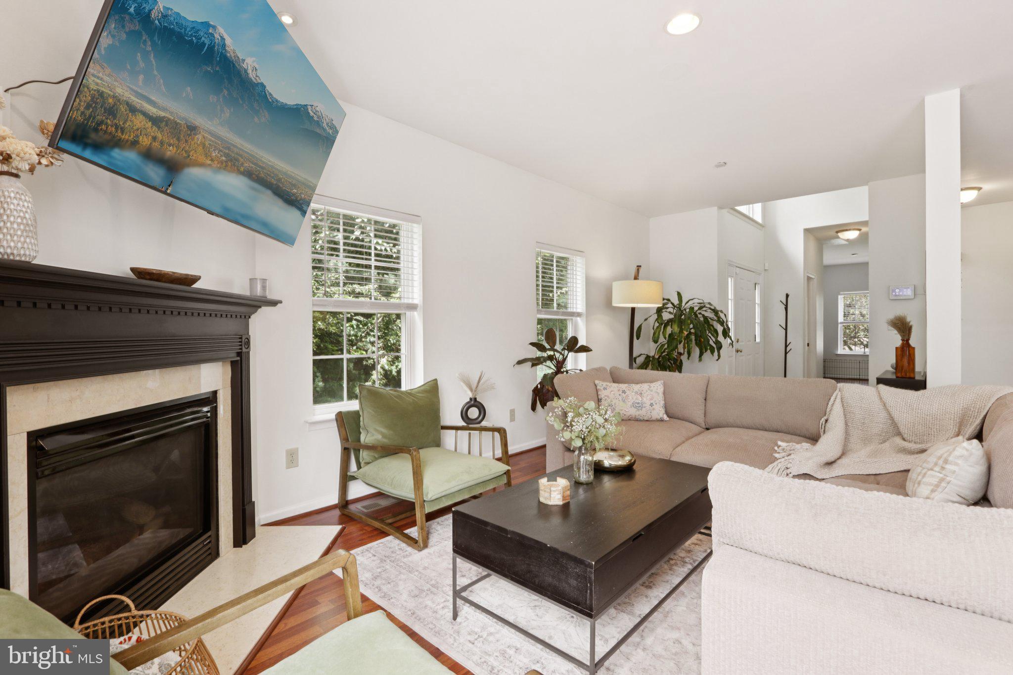 929 SHENKLE DRIVE