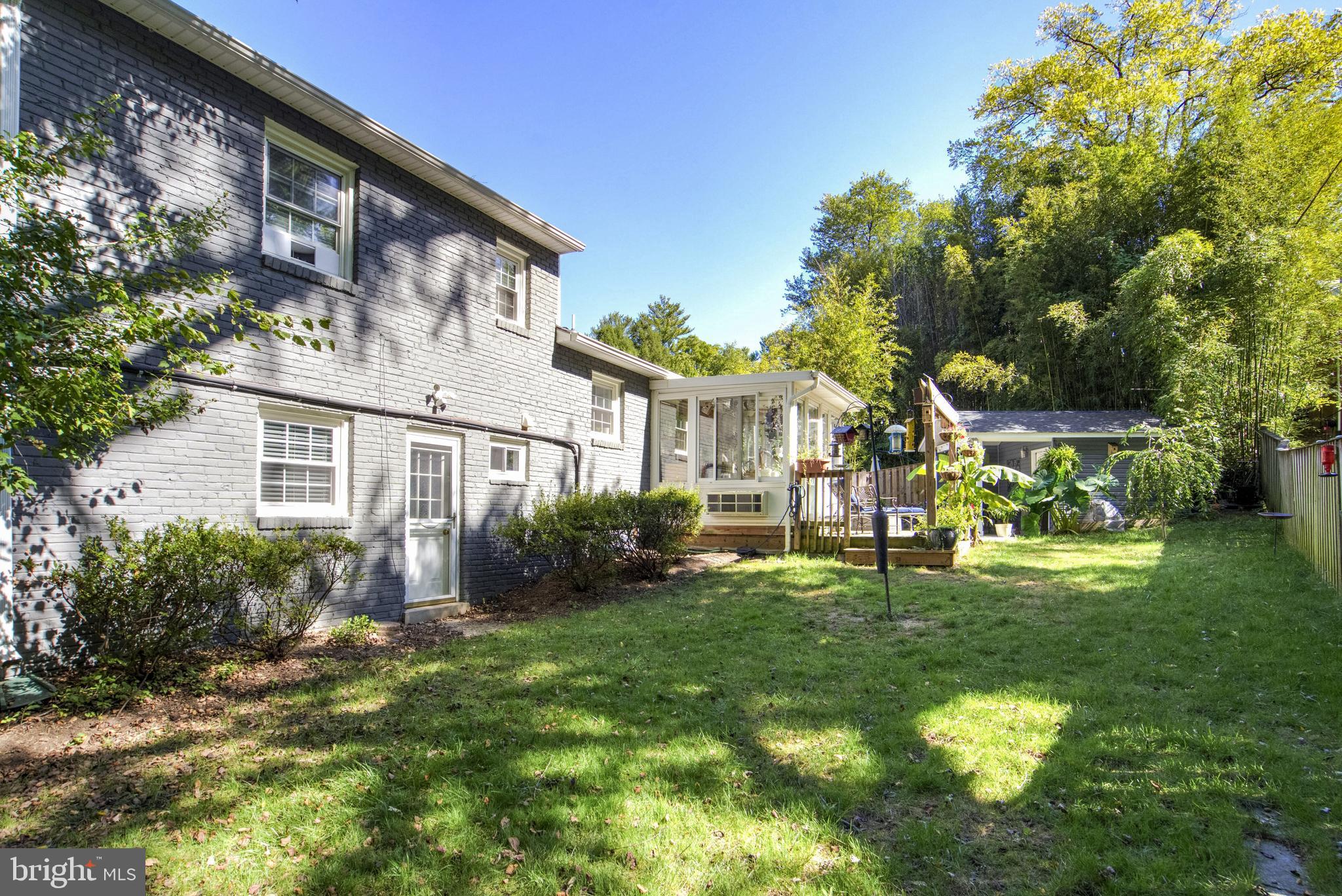 MAYWOOD - Residential