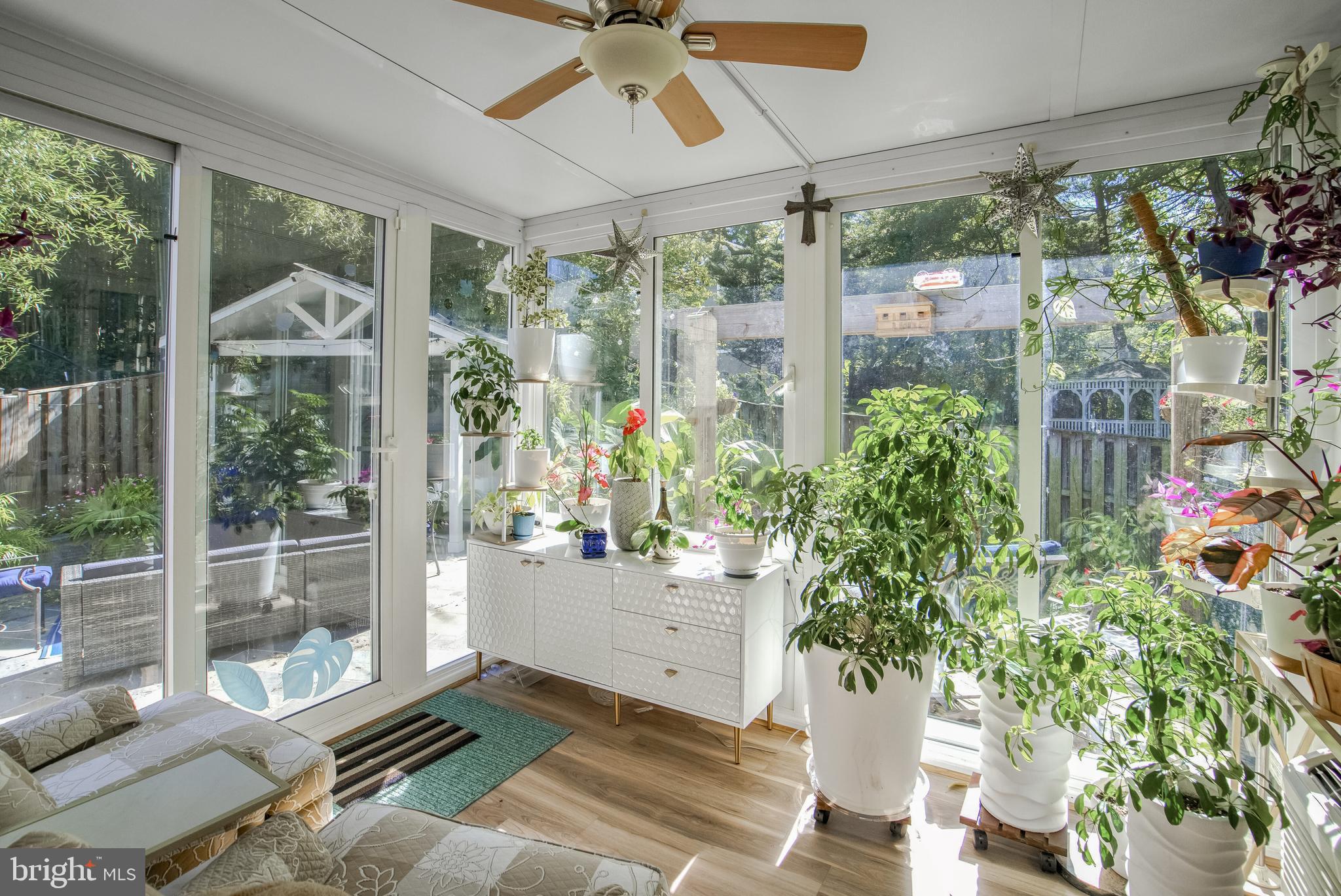 MAYWOOD - Residential